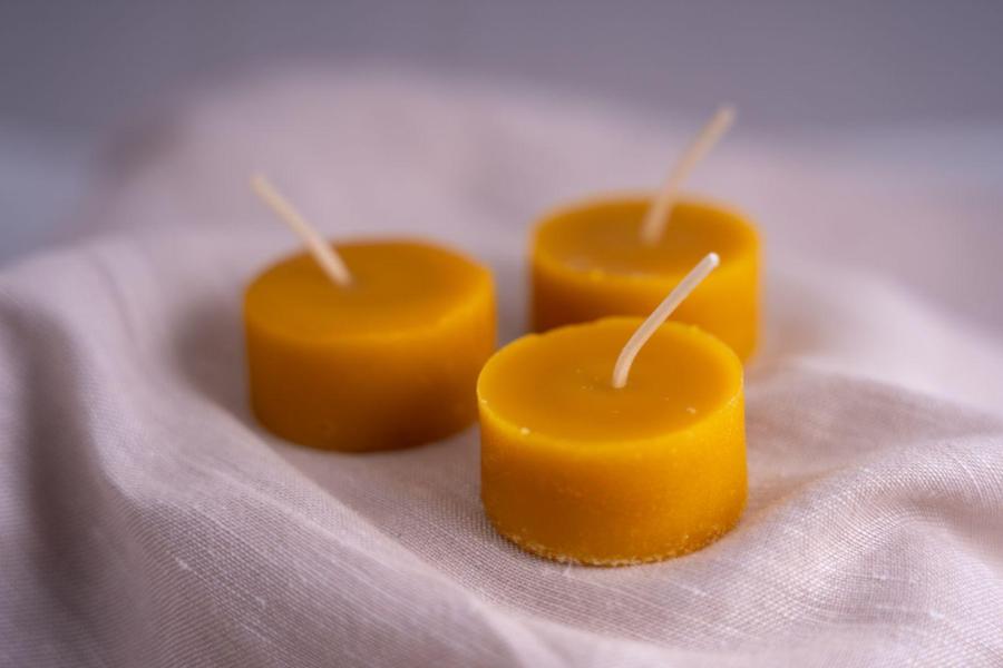 Vonia_čajová sviečka z včelieho vosku